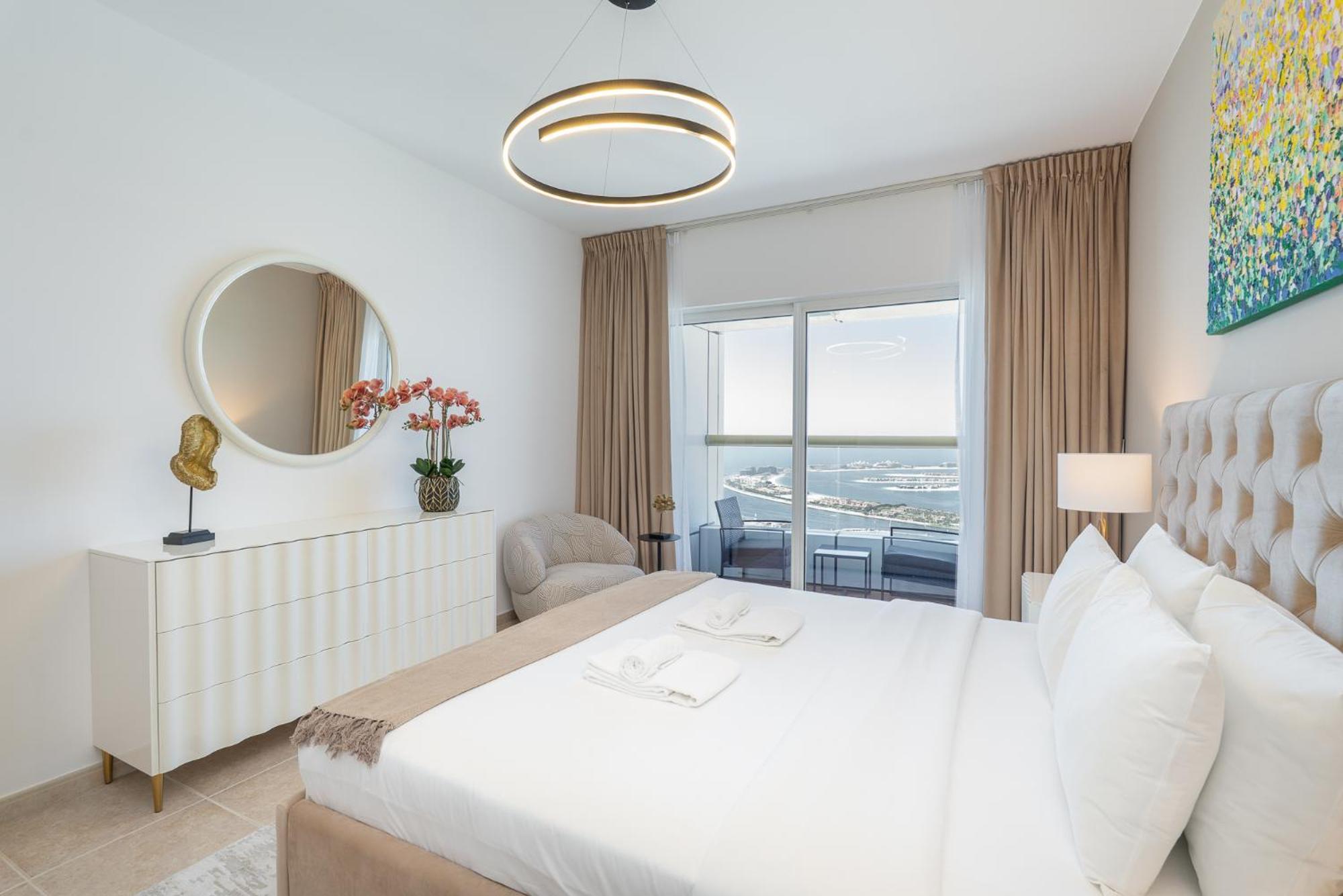 Stylish1bhk In Elite Residences, Marina With View Apartment