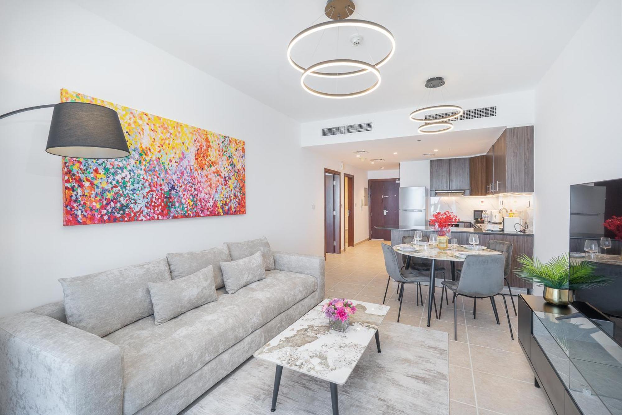 Stylish1bhk In Elite Residences, Marina With View Apartment *